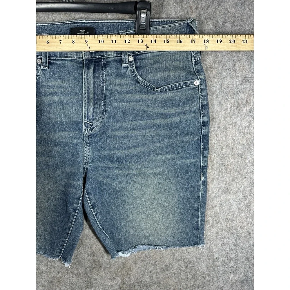 True Religion Ricky Flap Shorts 34 Relaxed Straight Denim Raw Hem